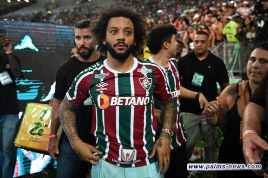 بعد مسيرة حافلة بالألقاب .. مارسيلو يقرر اعتزال اللعب